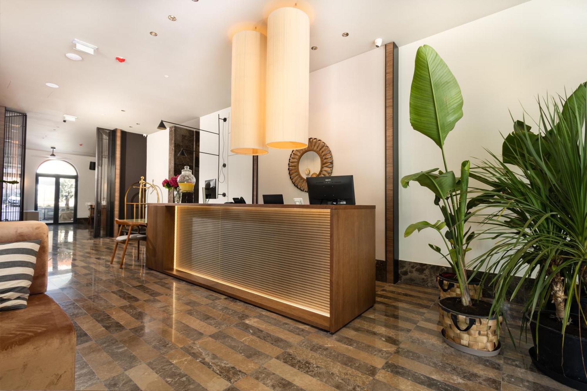 Infinity Hotel & More Μπούντβα Εξωτερικό φωτογραφία